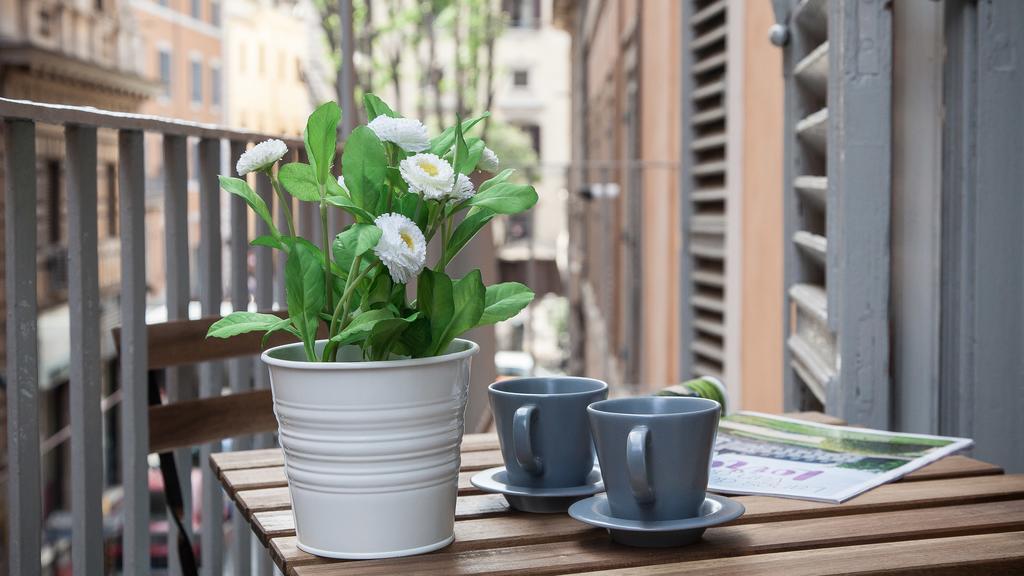 Arenula Balcony Apartment Rome