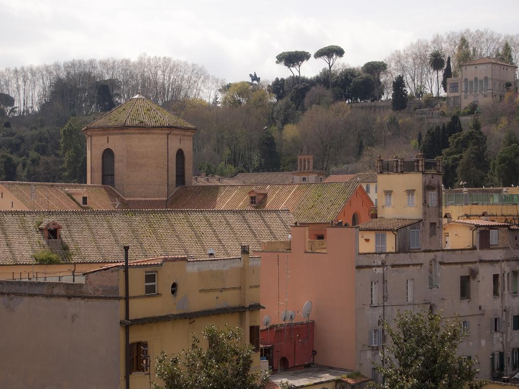 Over The Tiber Loft * Rome