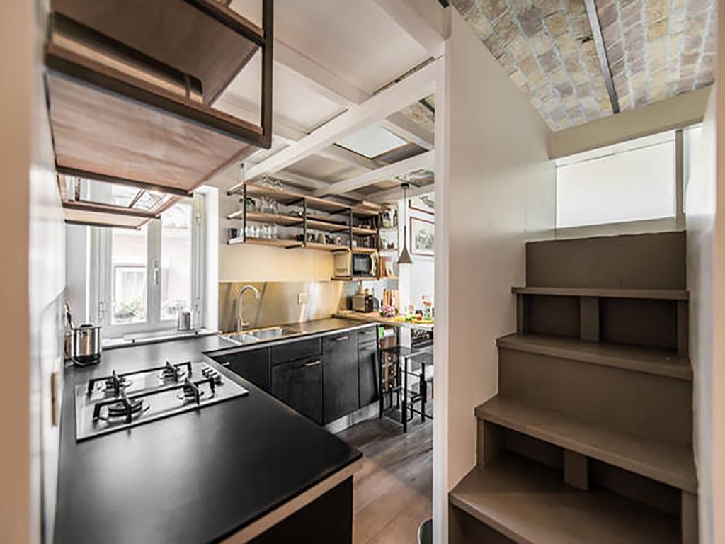 Over The Tiber Loft Apartment Rome