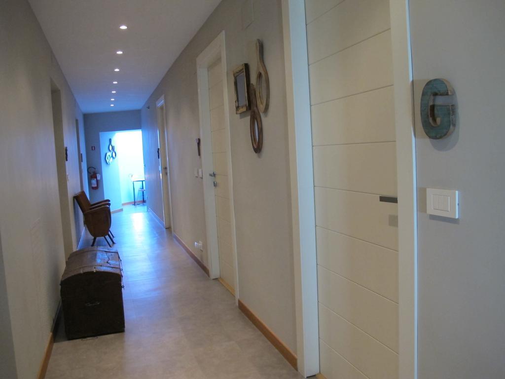 Salotto Monti 3*