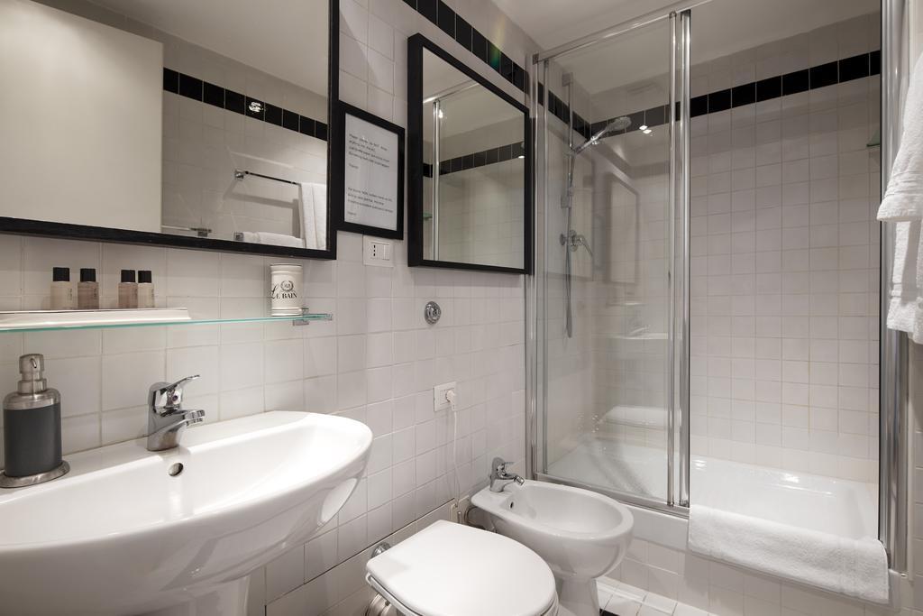 Guest house Ht N°9 Colosseo 2*