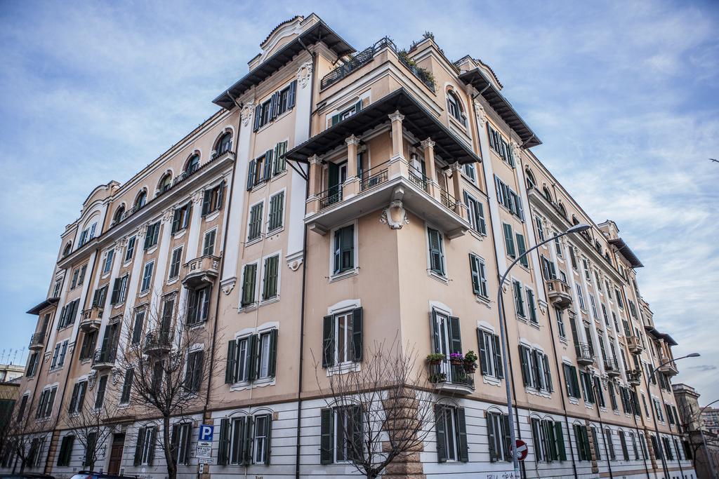 Apartment Rogano House *