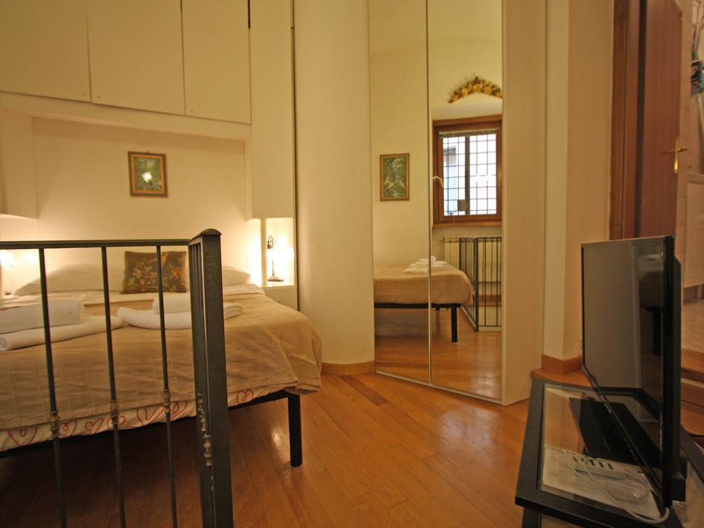 Pianellari Studio Apartment Rome