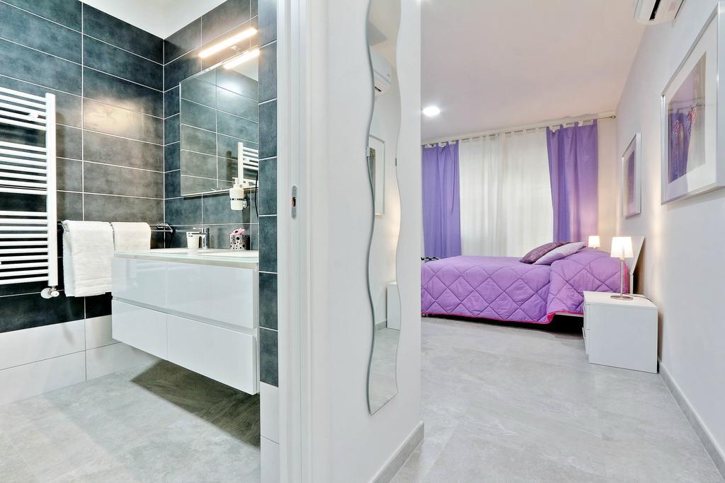 Valery Guest House