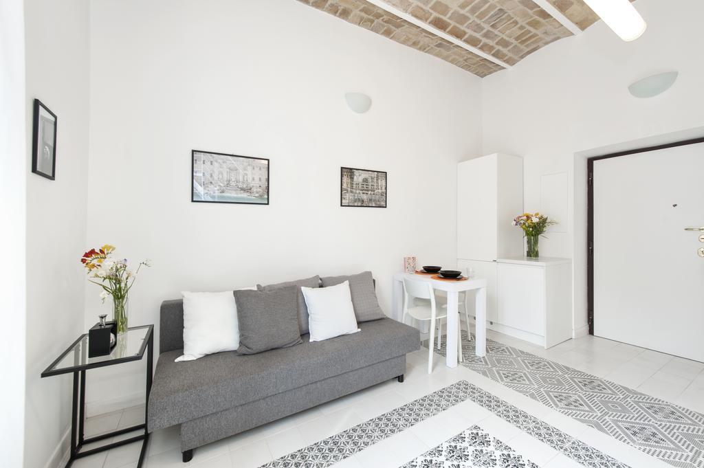 Vatican White Domus Apartment Rome