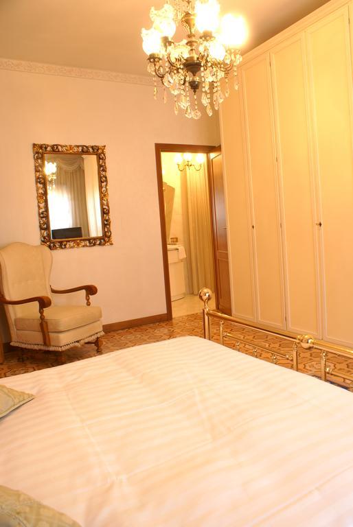 La Venere Di Rosi Apartment *