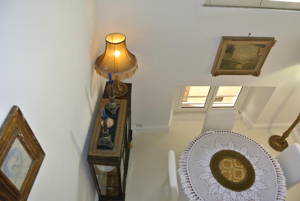 Pantheon Domus Valentino Apartment