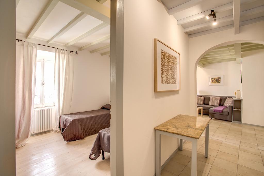 Apartamento Three Bedroom Campo Dei Fiori Roma