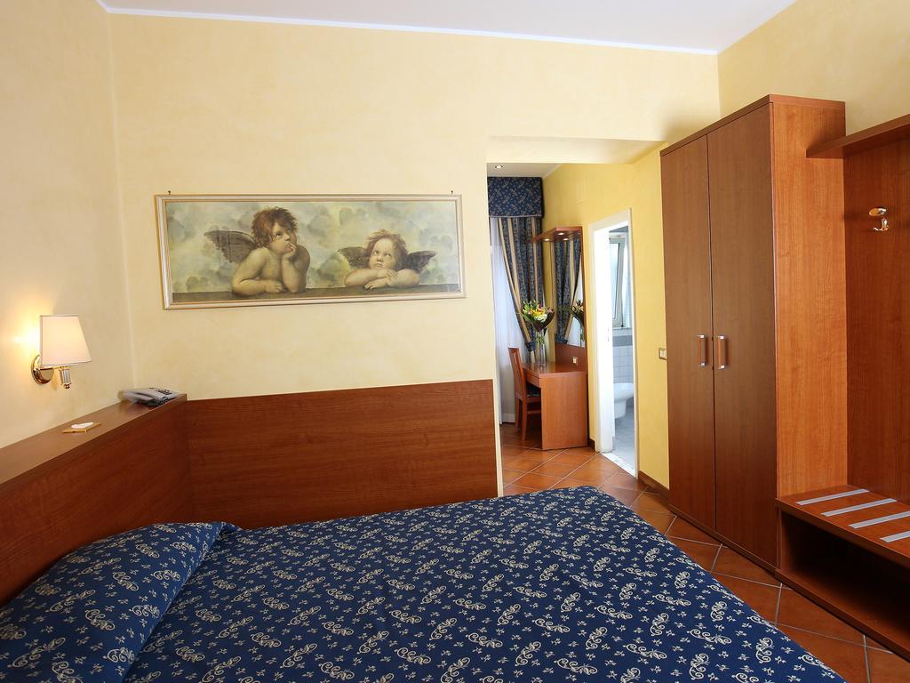 Maison d'hôtes Casa Di Santa Francesca Romana A Ponte Rotto 2*