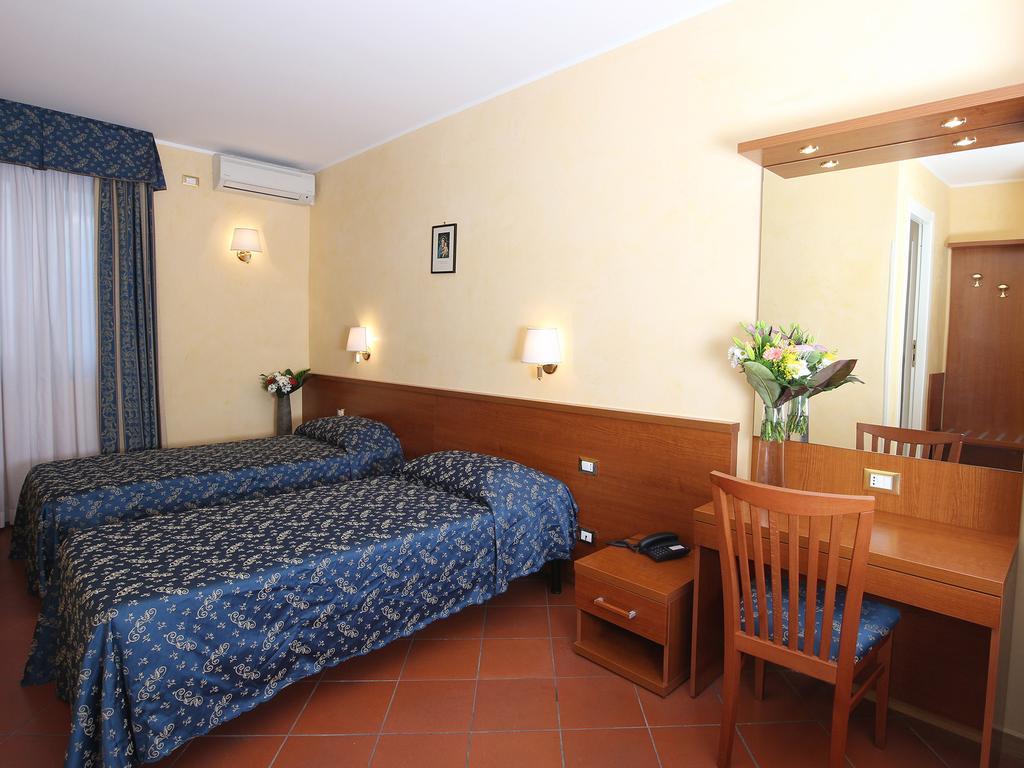 Maison d'hôtes Casa Di Santa Francesca Romana A Ponte Rotto 2*