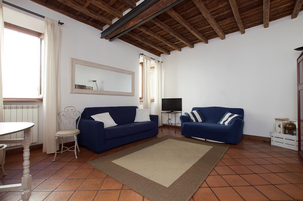 Apartment Vacanze Romane Centro Storico Trastevere Rome