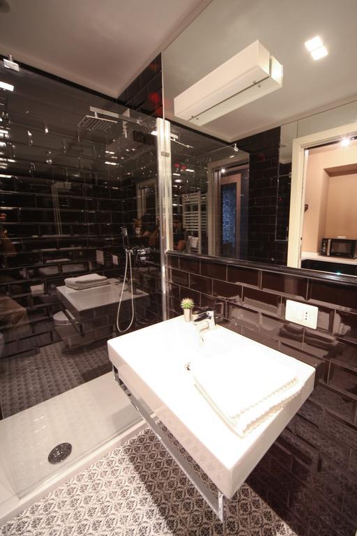 App Condotti Luxury In Appartement
