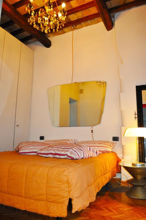 Apartment Trastevere Skyfall Rome