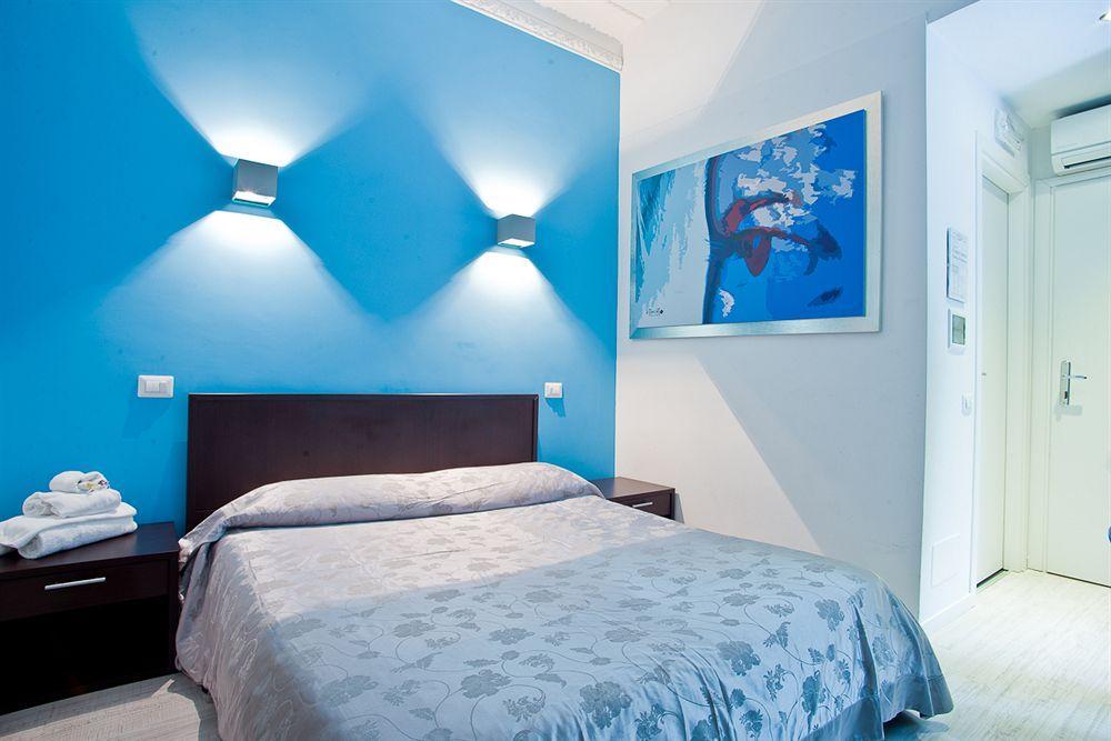 Chroma Italy - Chroma Tessera Bed & Breakfast Rome