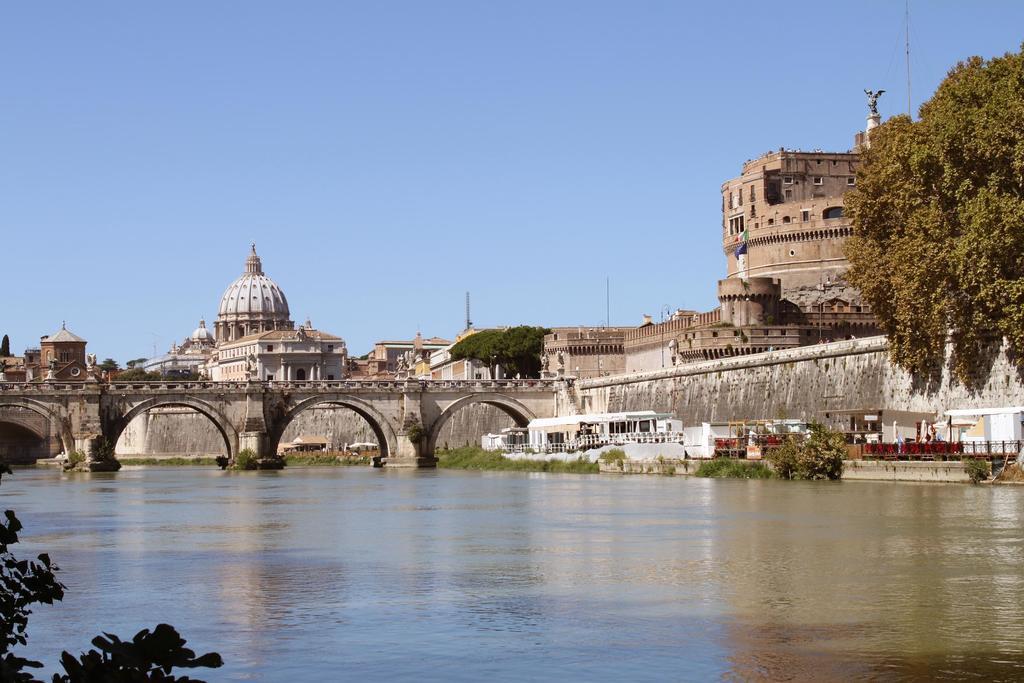 Raphael 3* Roma