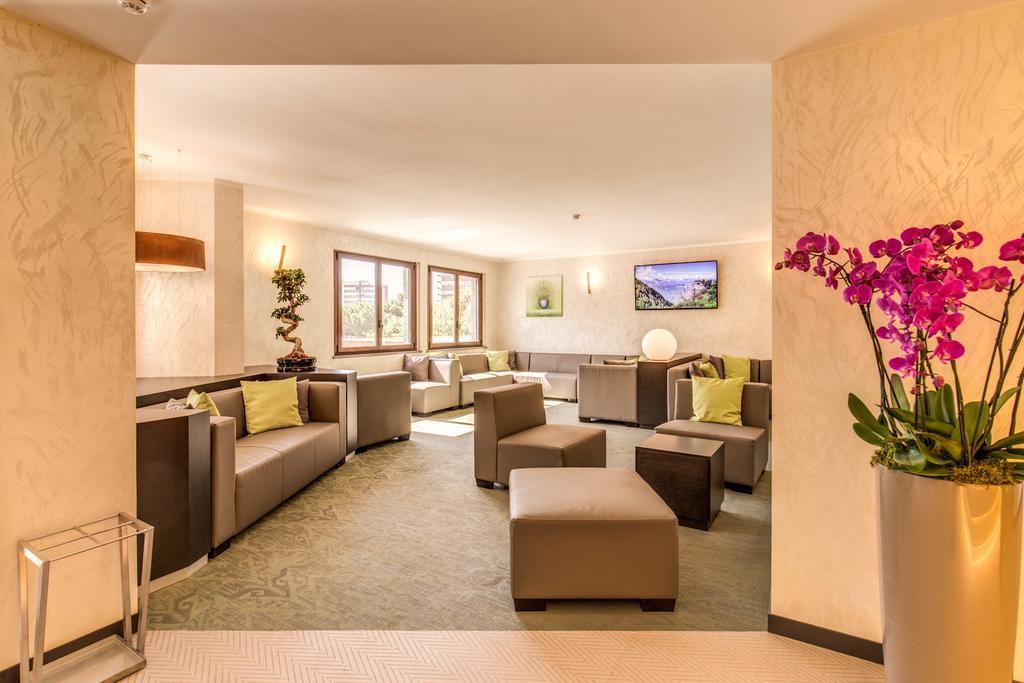 Hotel Warmthotel
