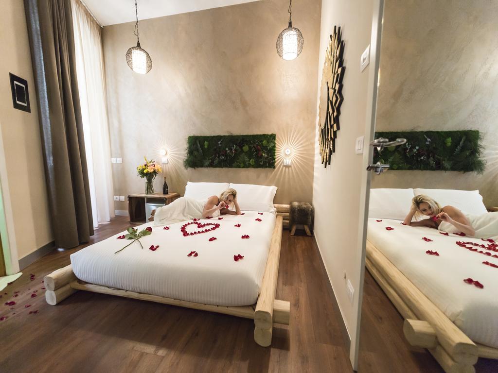Irooms Station Guest house 4*