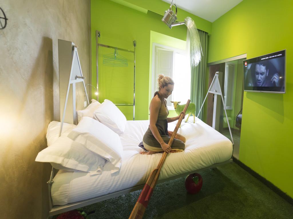 Irooms Station Guest house
