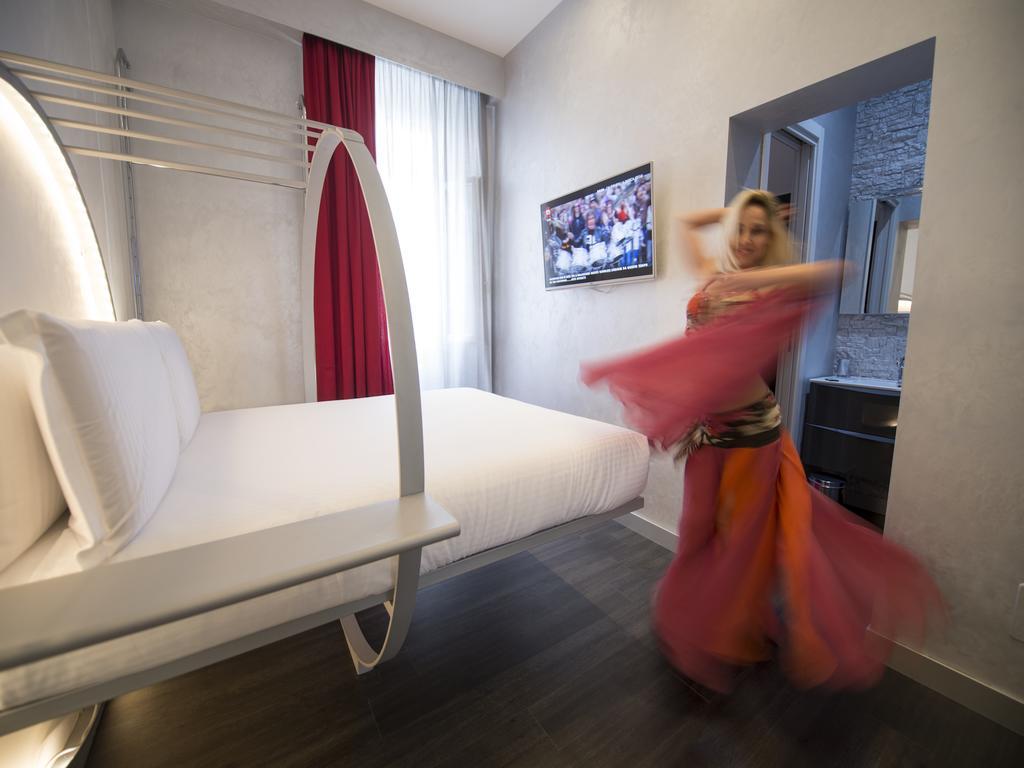 Irooms Station Guest house