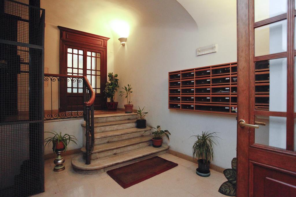 Apartamento Alloggio Turistico Cadorna - Fontana Di Trevi , Via Veneto Piazza Di Spagna Roma