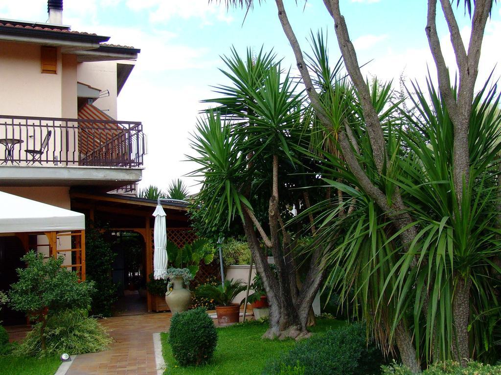 Ciao Ciao Bed & Breakfast Rome