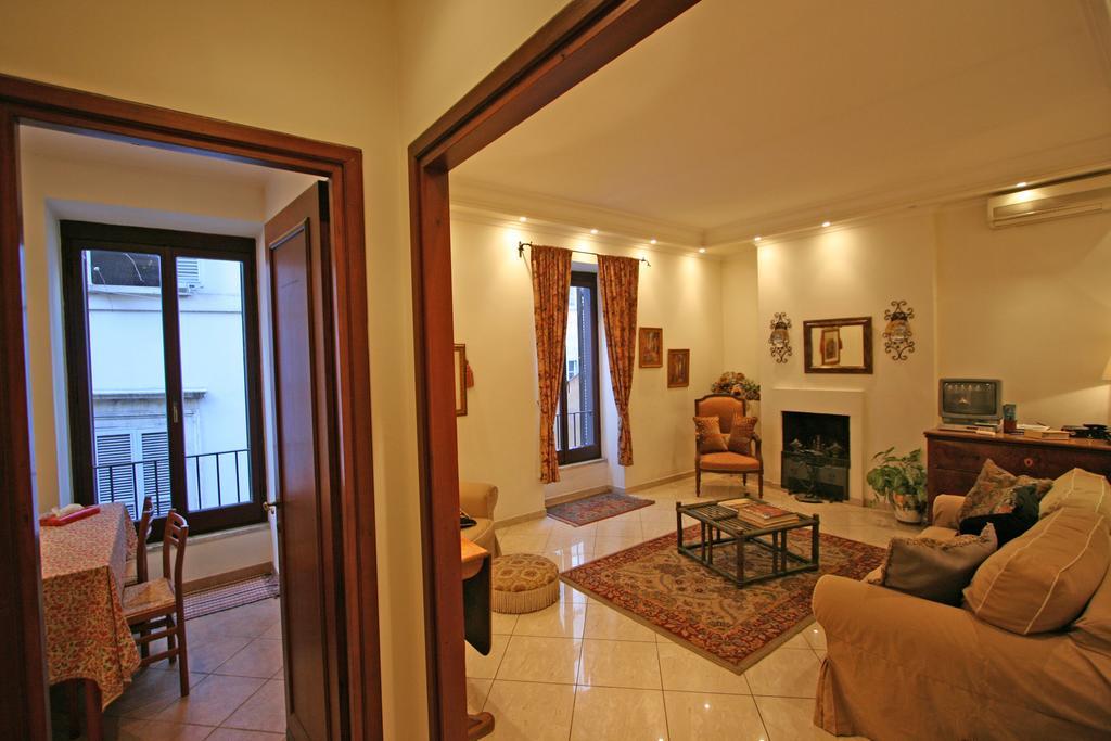 Parione Apartment