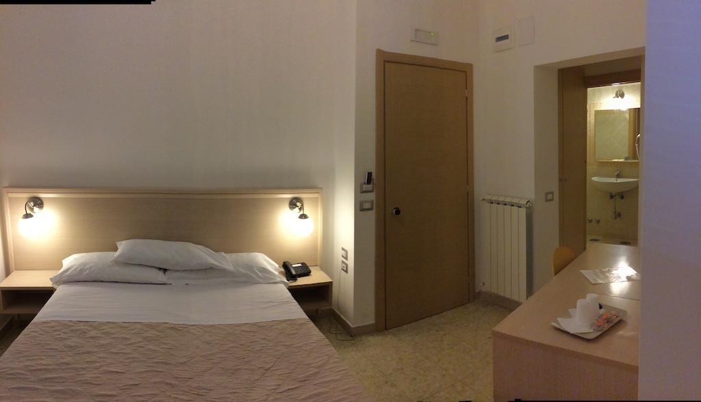 Giorni A 2* Rome
