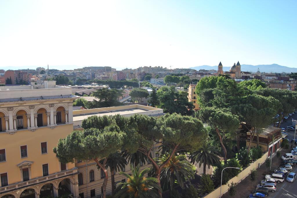 Papa Bed & Breakfast Rome