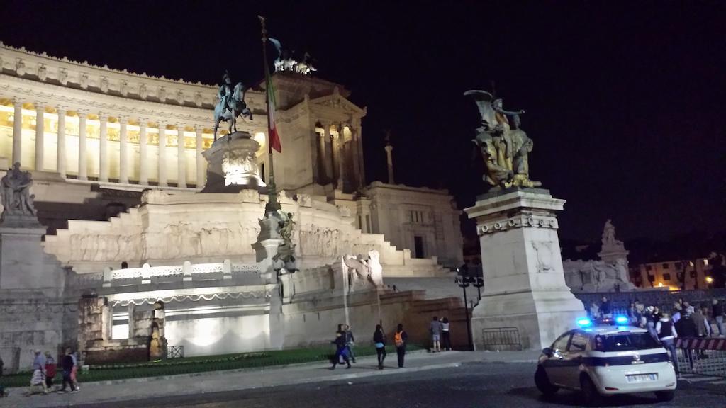 Hi Colosseo