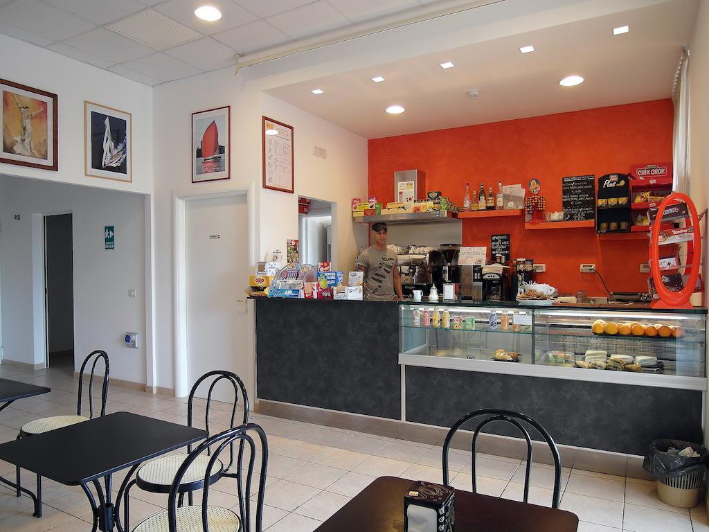 Guest house Casa Per Ferie Opera Don Calabria 3*