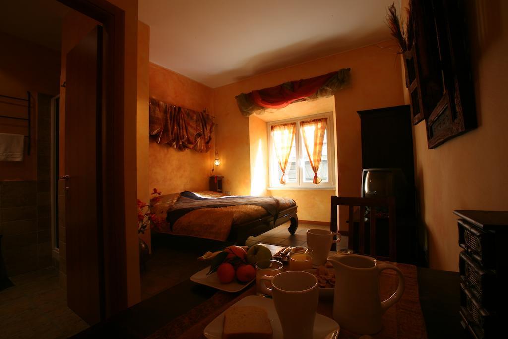 Couette-café Momi
