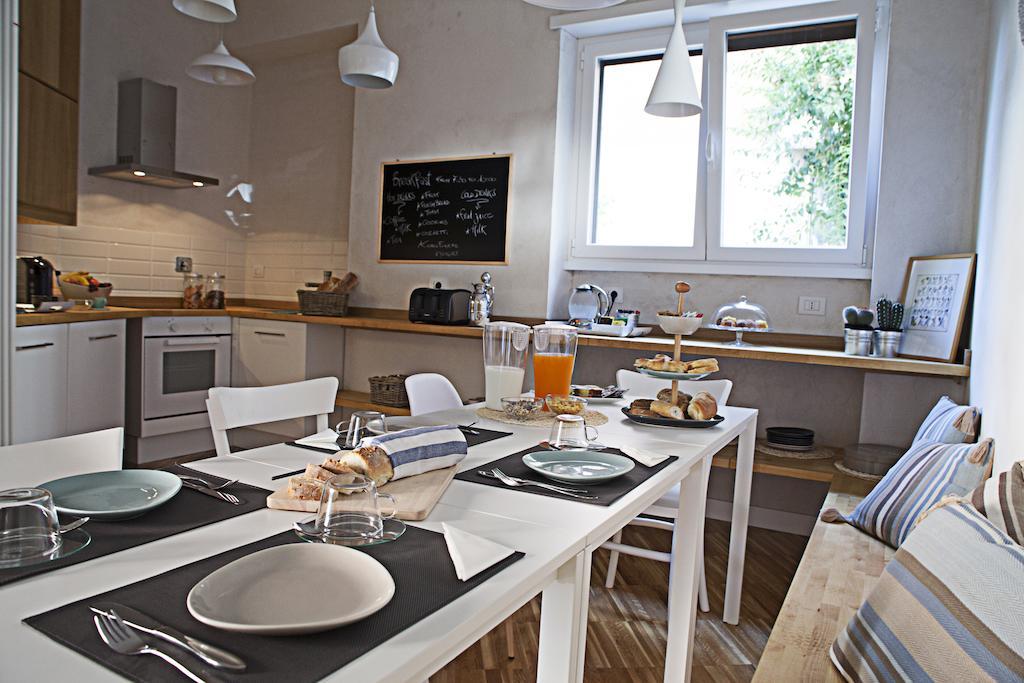 Acomodação com café da manhã  Bb22roma Roma