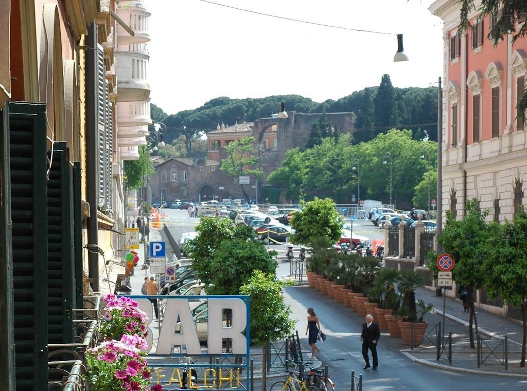 I Fotografi Al Colosseo Rome
