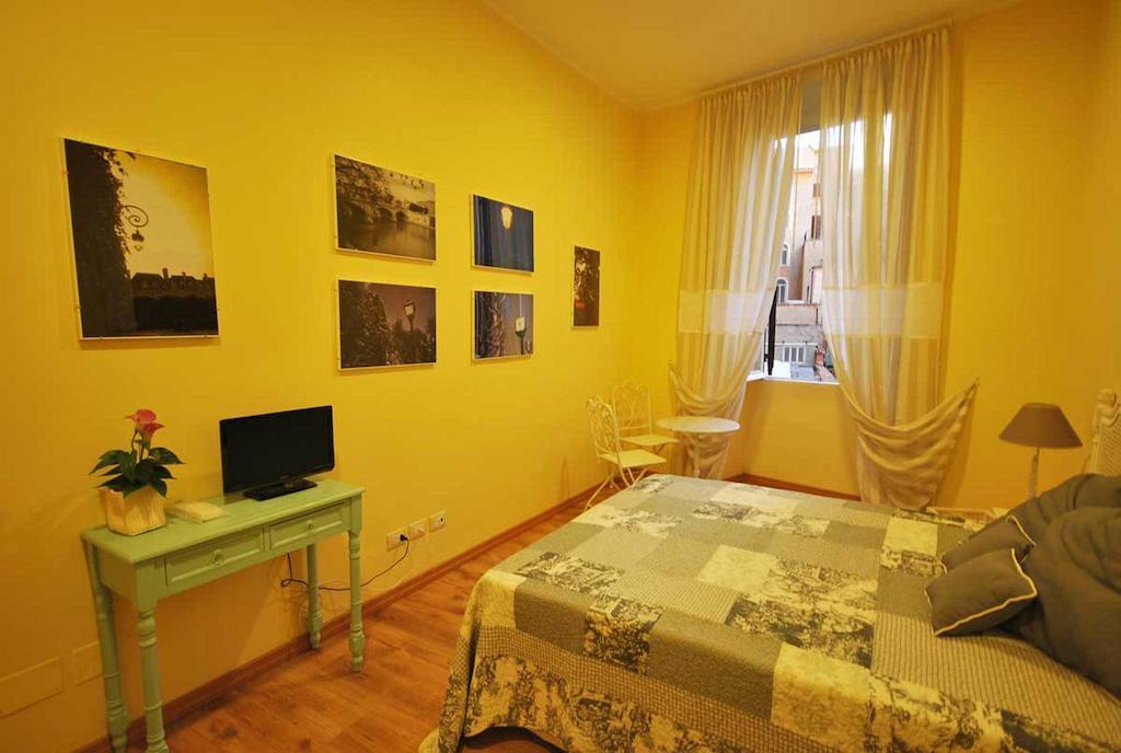 Bed & Breakfast Domus Ripetta Rome