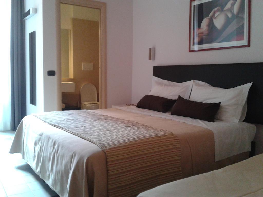 Guest house For