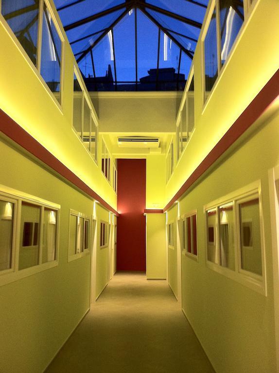 Hotel Tango