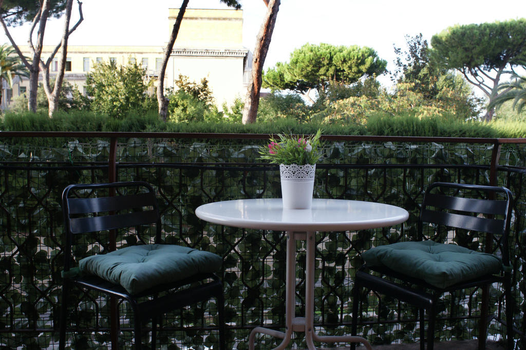 La Fontana Di Carlotta