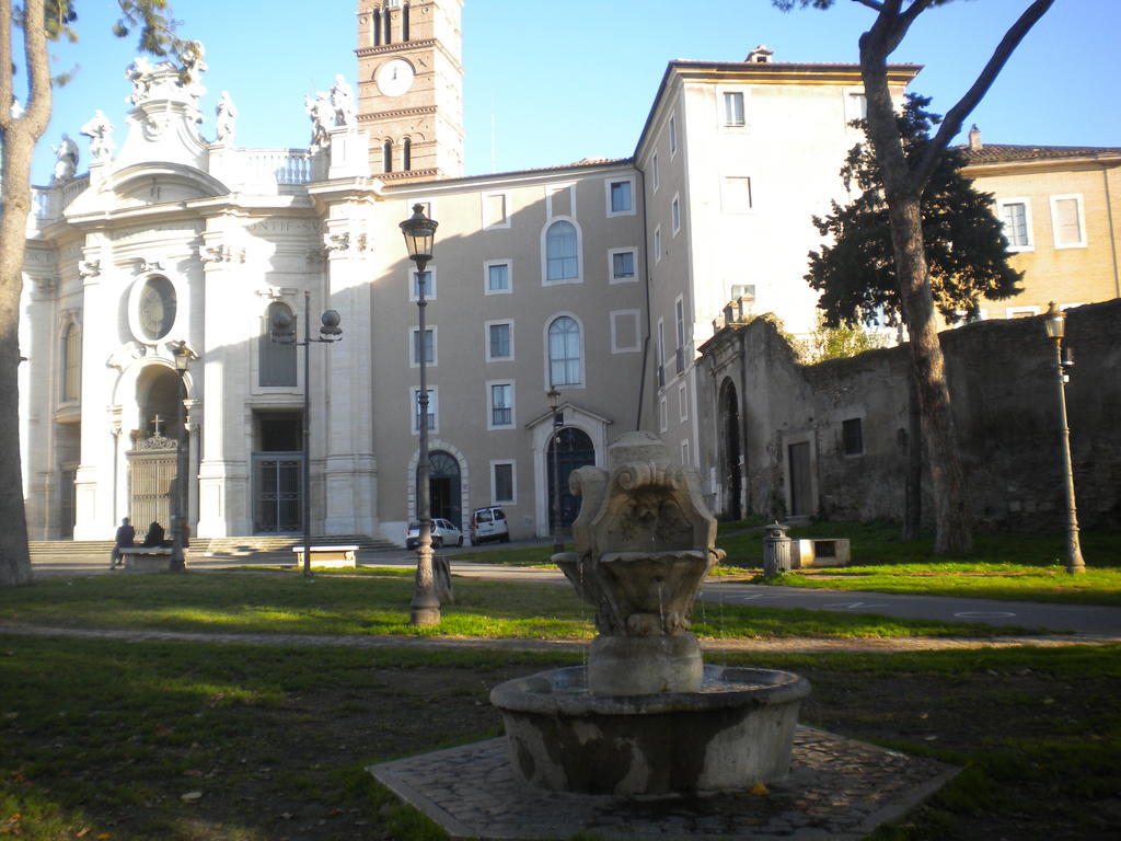 Bed & Breakfast La Finestra Di Fronte *