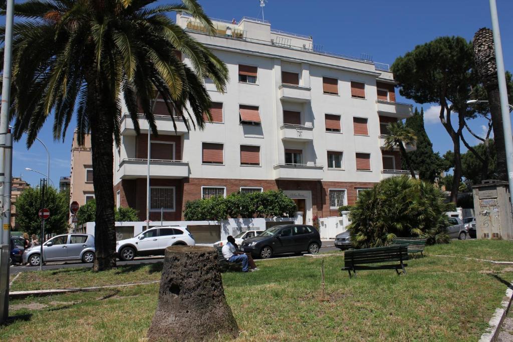 Maria Hotel