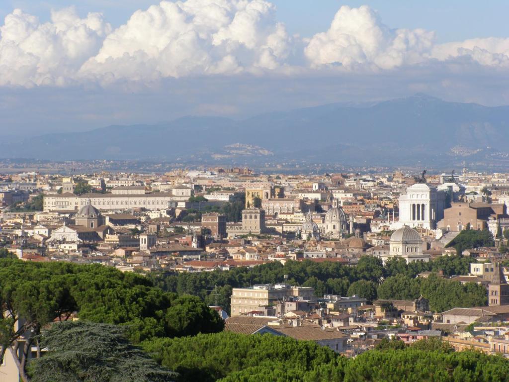Maria 4* Roma