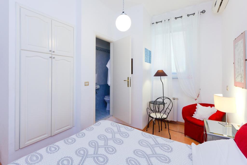Bed & Breakfast Ave 5*