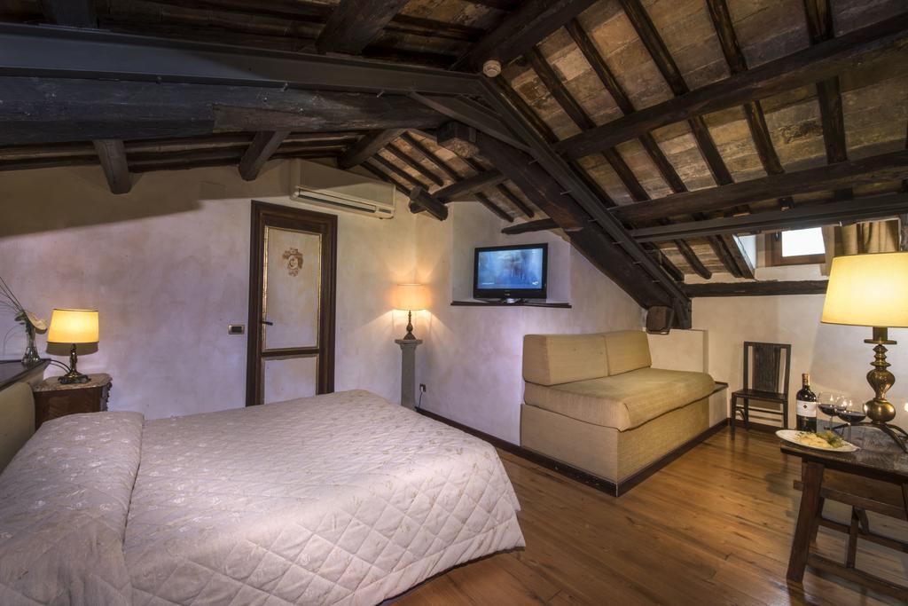 Hotel Castello Della Castelluccia Rome