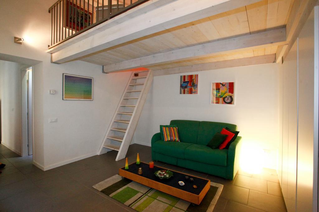 Apartamento Alloggio Turistico Cadorna - Fontana Di Trevi , Via Veneto Piazza Di Spagna *