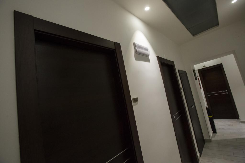 Hotel Charter