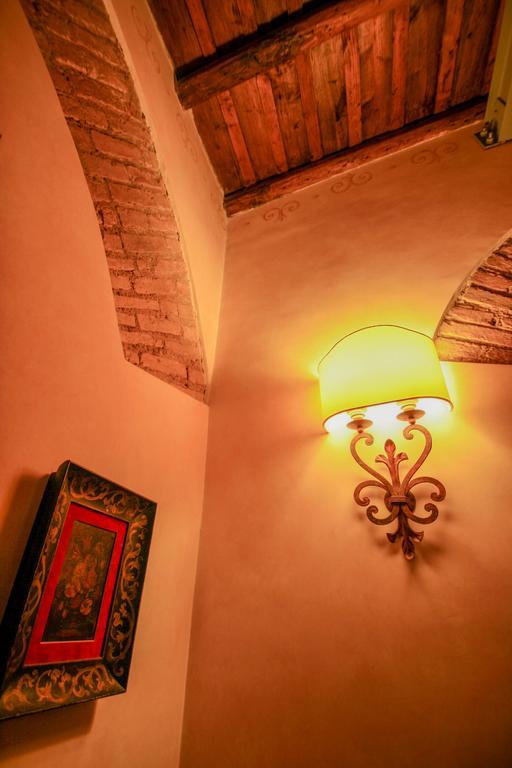Residenza San Calisto Rome