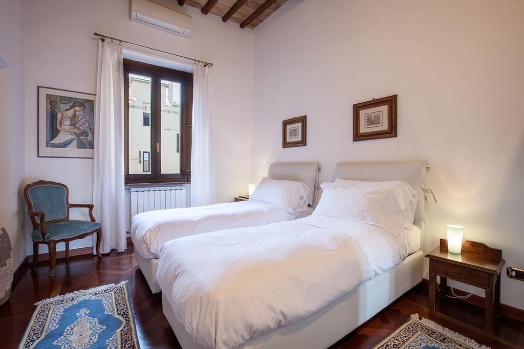 Apartment Aurora Al Colosseo *