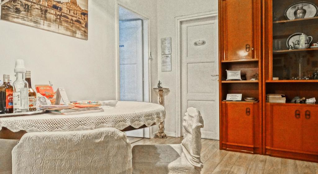 Guest house Nicole 3*