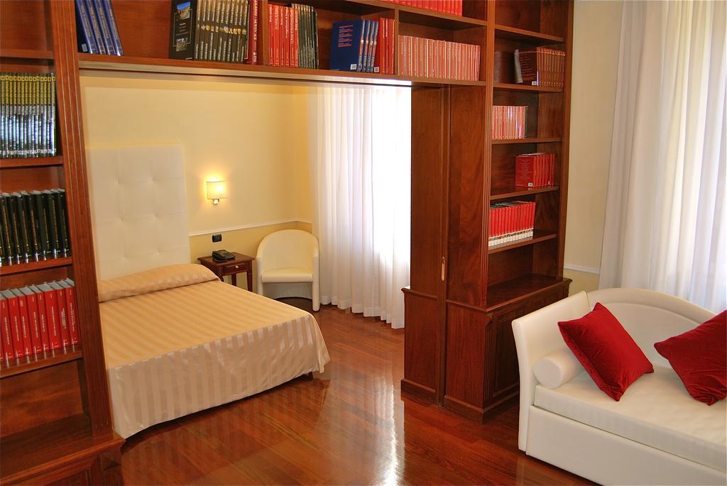 Affittacamere Luxury Ludovisi 3*