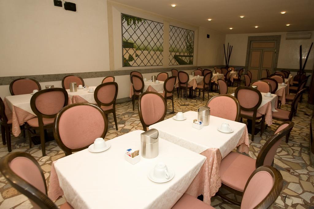 Hotel Domus Aventina Rome