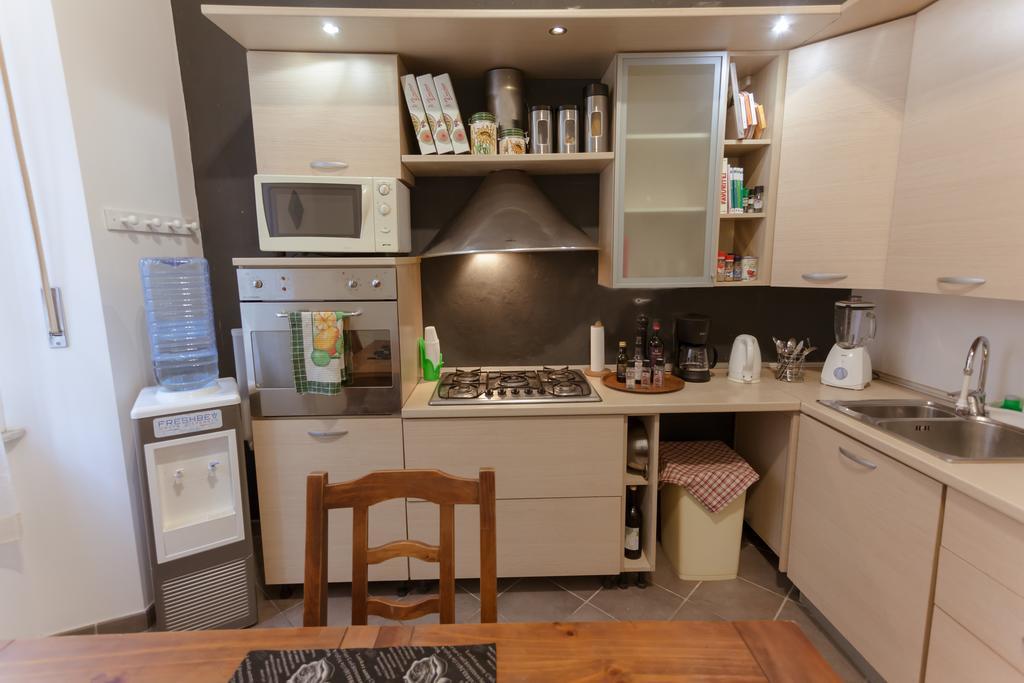 Bed & Breakfast Residenza Ave Rome